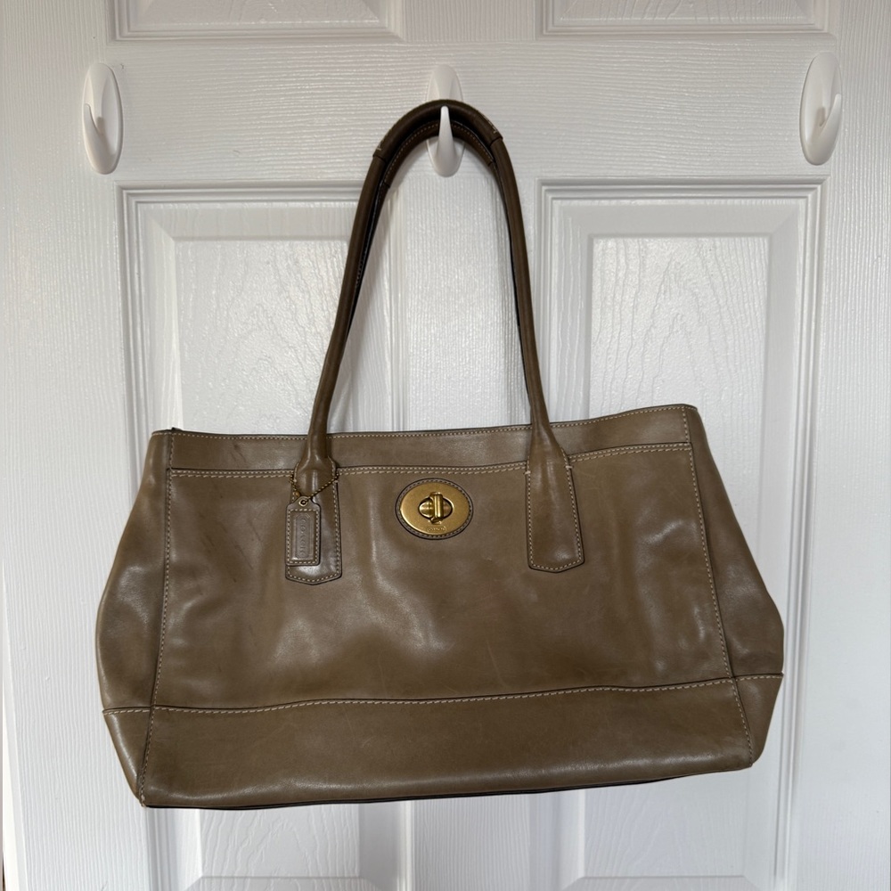Coach Turnlock Gray Shopper Tote